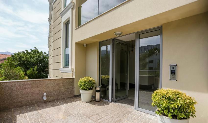 Luka Appartement Budva Buitenkant foto