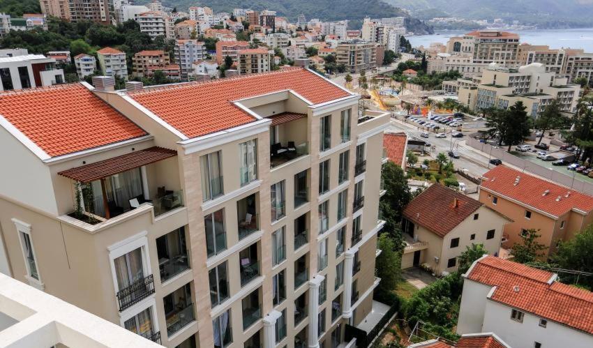 Luka Appartement Budva Buitenkant foto
