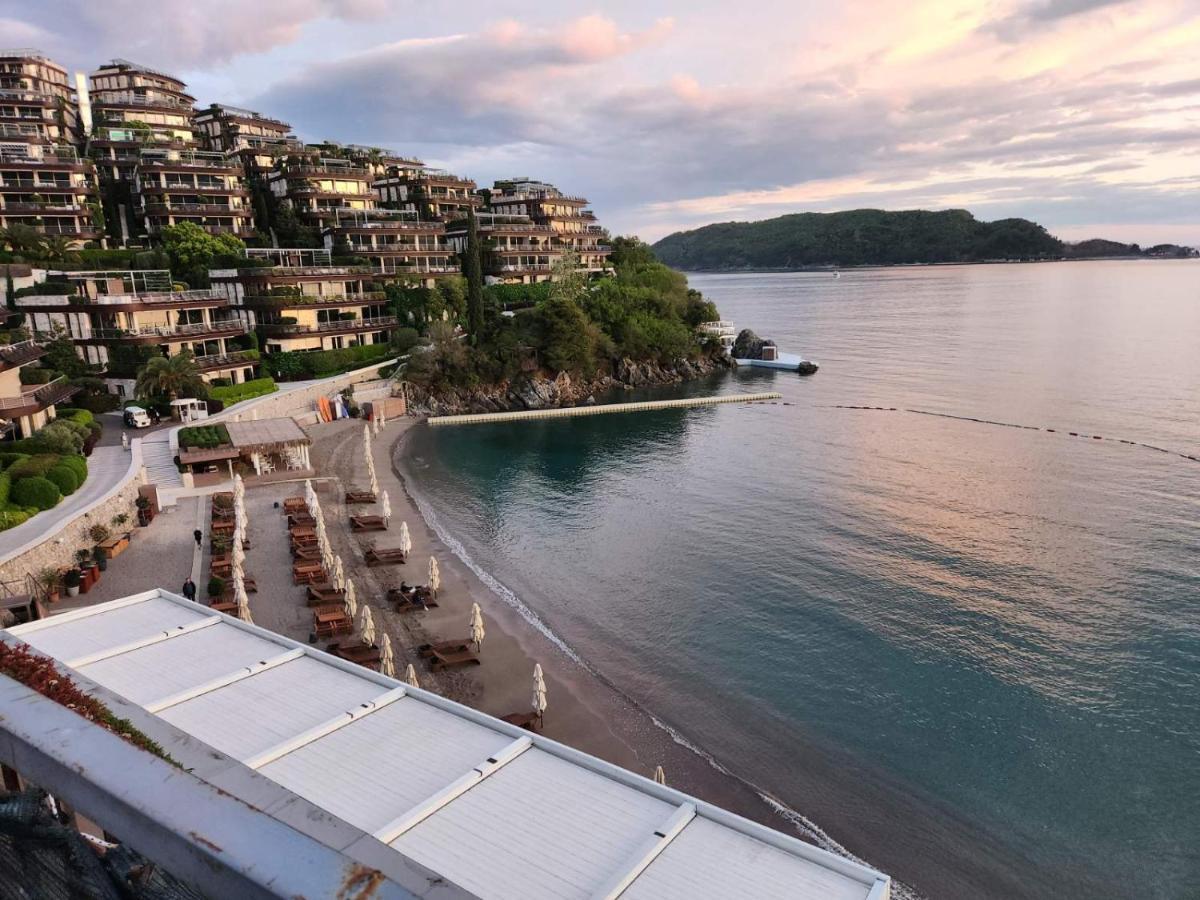 Luka Appartement Budva Buitenkant foto