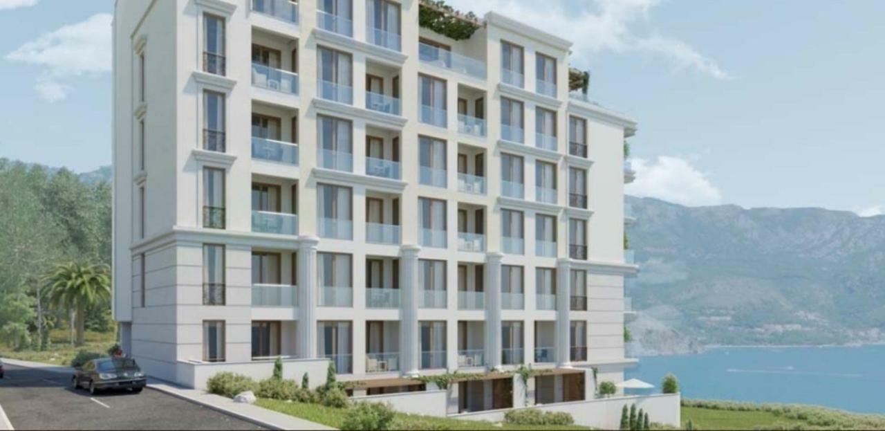 Luka Appartement Budva Buitenkant foto
